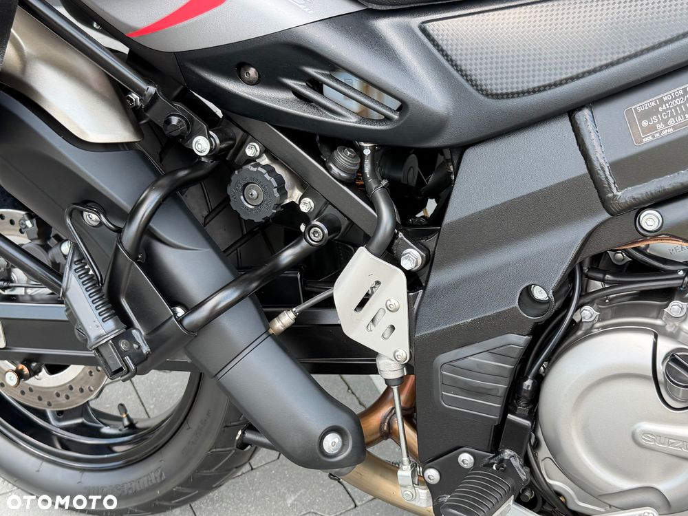Suzuki V-STROM - 14