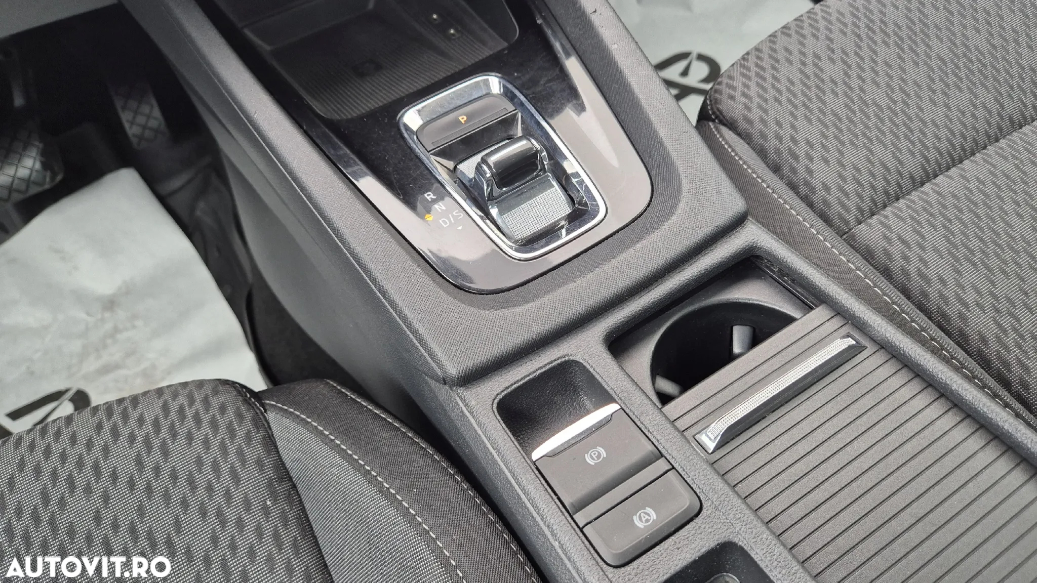 Skoda Octavia 2.0 TDI DSG Style - 19
