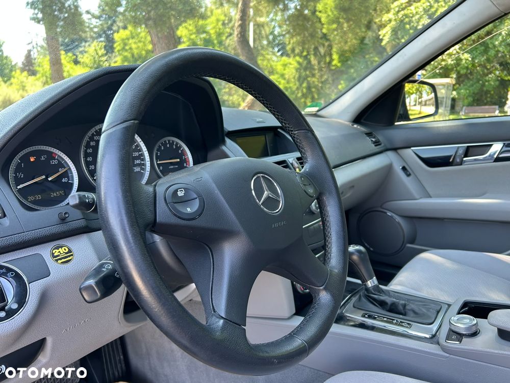 Mercedes-Benz Klasa C 180 Kompressor Automatik Elegance - 12