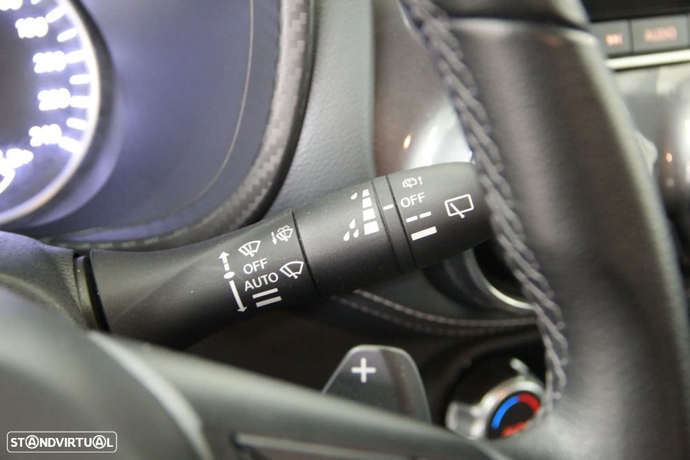 Nissan Juke 1.0 DIG-T N-Connecta DCT - 16