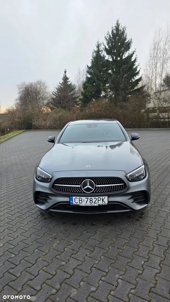 Mercedes-Benz Klasa E - 2