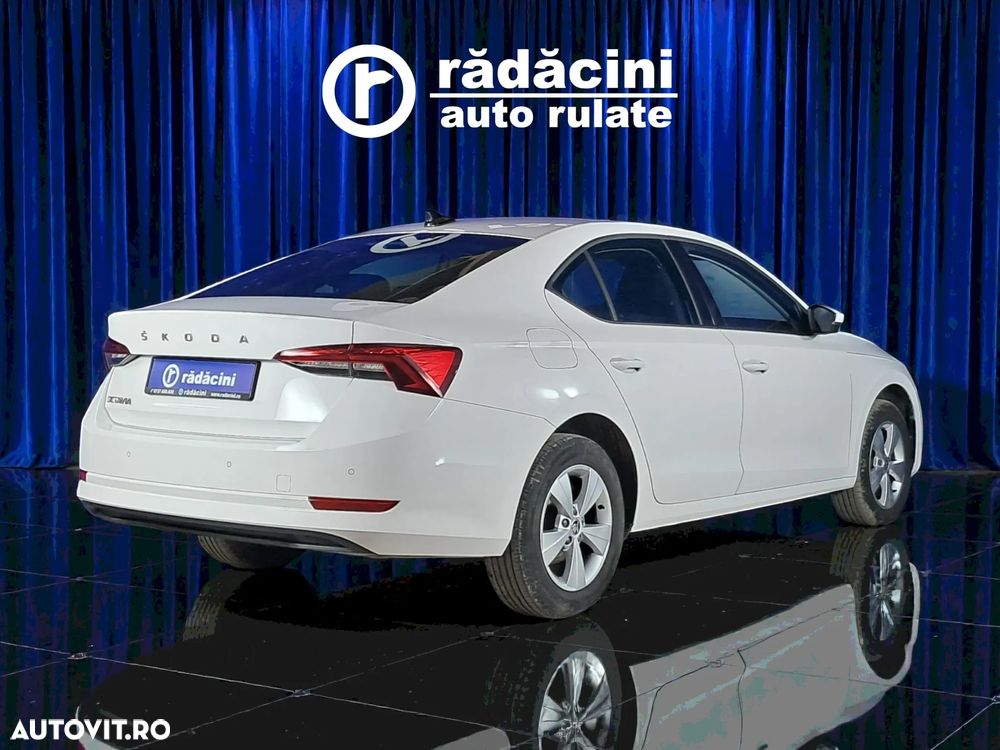 Skoda Octavia 2.0 TDI Ambition - 8