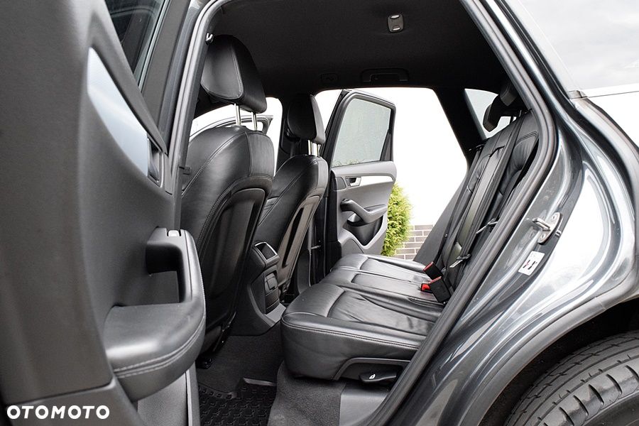 Audi Q5 3.2 FSI Quattro S tronic - 33