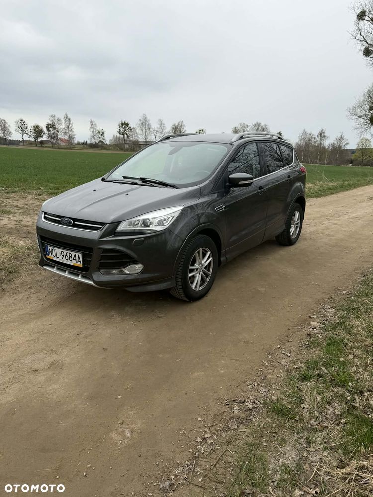Ford Kuga - 1