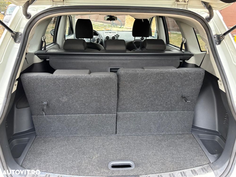 Nissan Qashqai - 17
