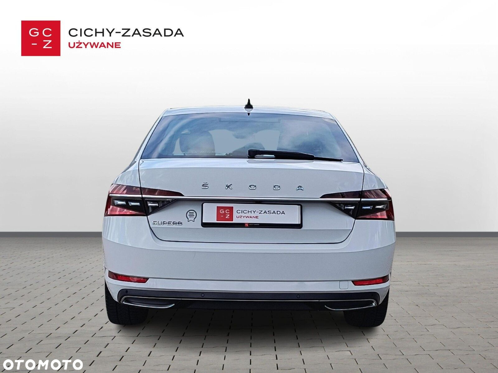Skoda Superb 2.0 TDI SCR L&K DSG - 4