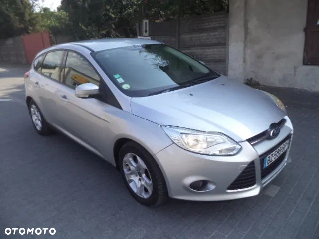 Ford Focus 1.6 TDCi DPF Trend - 4