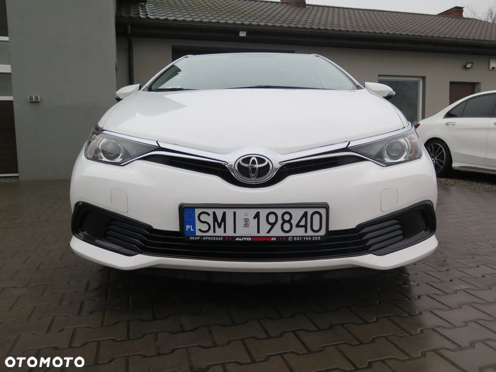 Toyota Auris 1.6 Active - 10