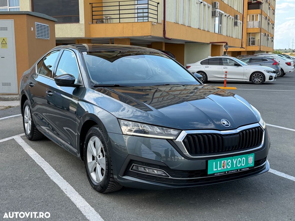 Skoda Octavia 2.0 TDI DSG Style - 1