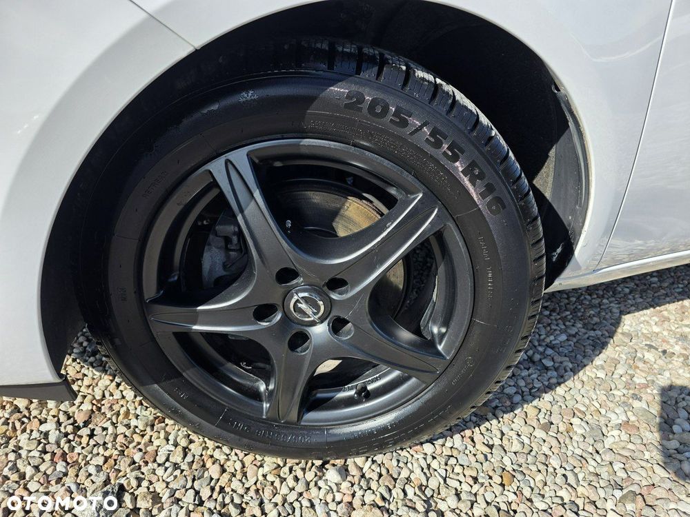 Opel Meriva 1.4 T Design Edition - 11