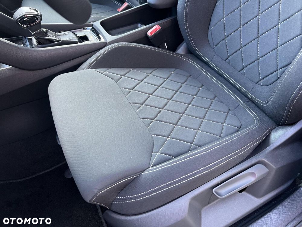 Skoda Karoq 1.5 TSI ACT Sportline DSG - 26