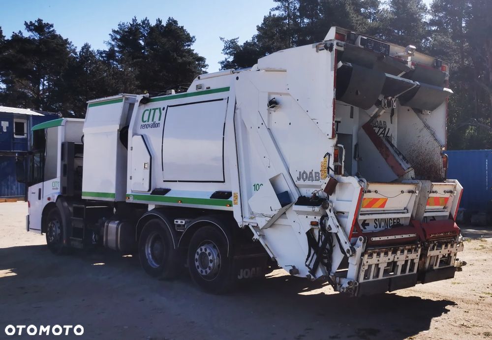 Mercedes-Benz Econic - 8