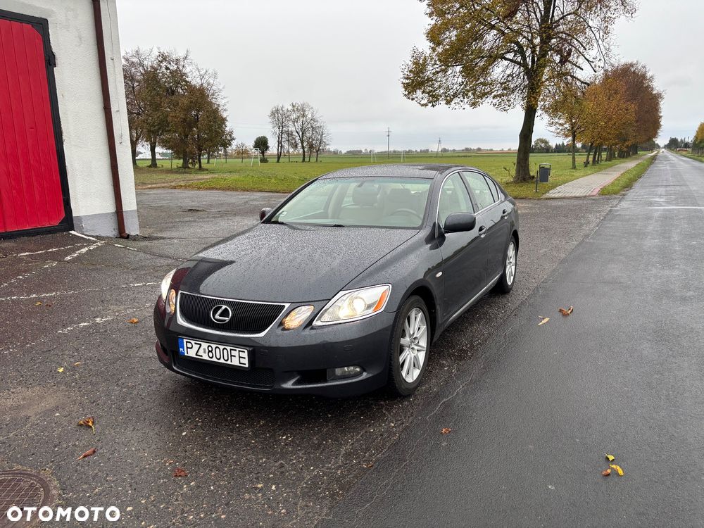 Lexus GS - 1