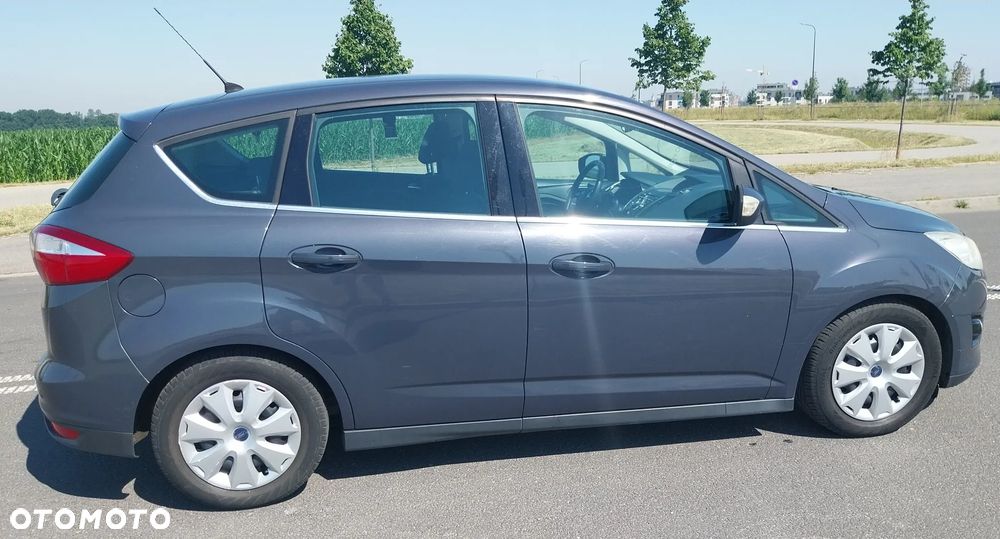 Ford C-MAX 2.0 TDCi Titanium - 4