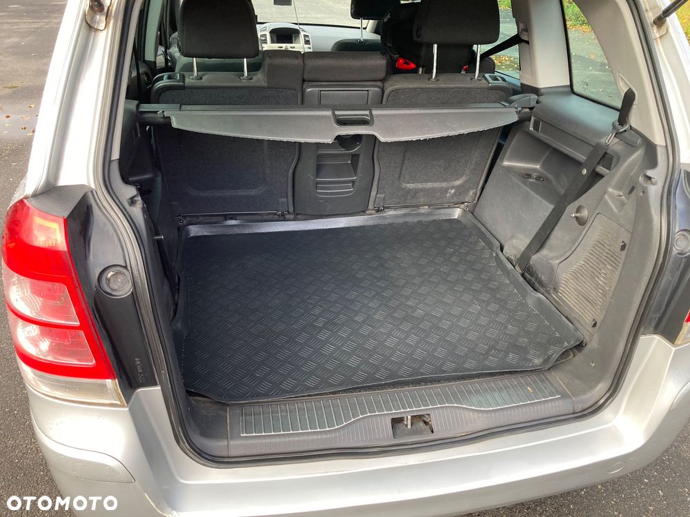 Opel Zafira 1.8 Cosmo - 5