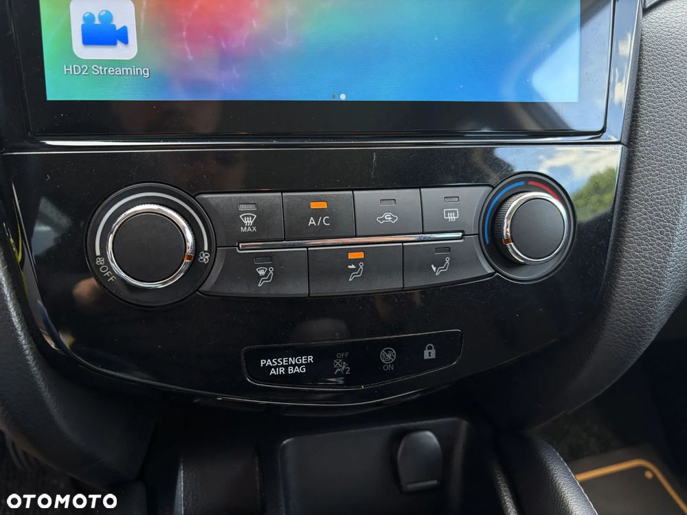 Nissan Qashqai 1.2 DIG-T N-Connecta - 29