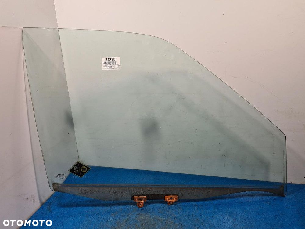 NISSAN TERRANO II LIFT SZYBA DRZWI PRZÓD PRAWA - 1