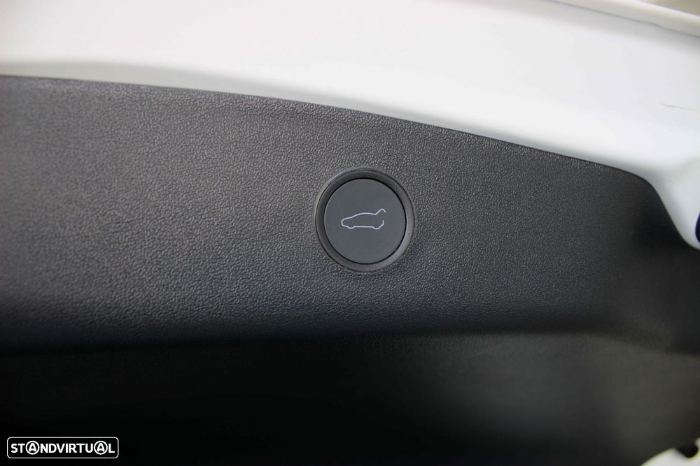 Tesla Model 3 Long Range Tração Integral - 17