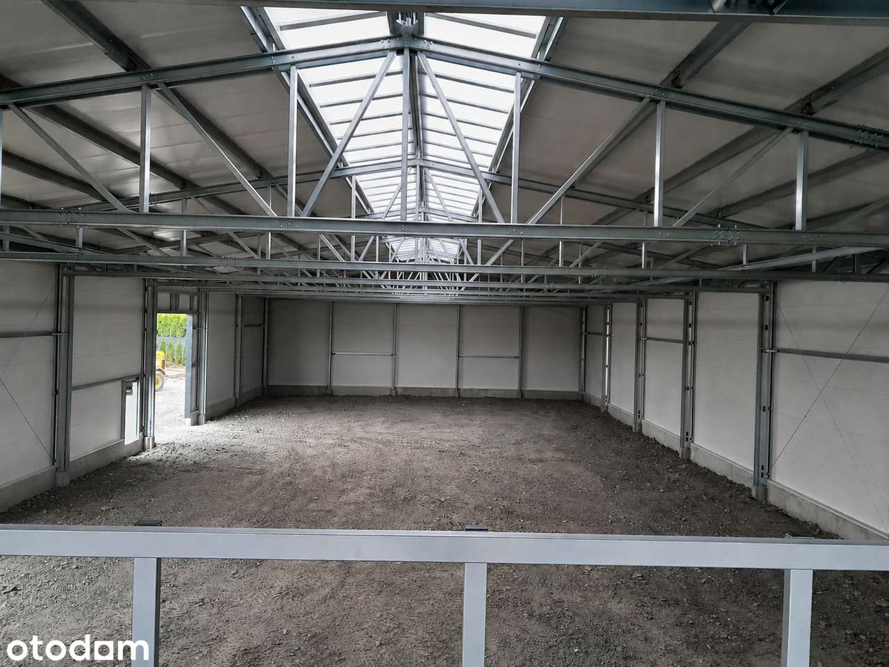 Hala magazynowa 1088 m2 na wynajem w Skoczowie - Pełny obrazek: 2/11