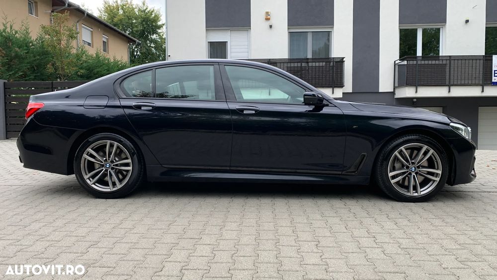 BMW Seria 7 750i xDrive - 6