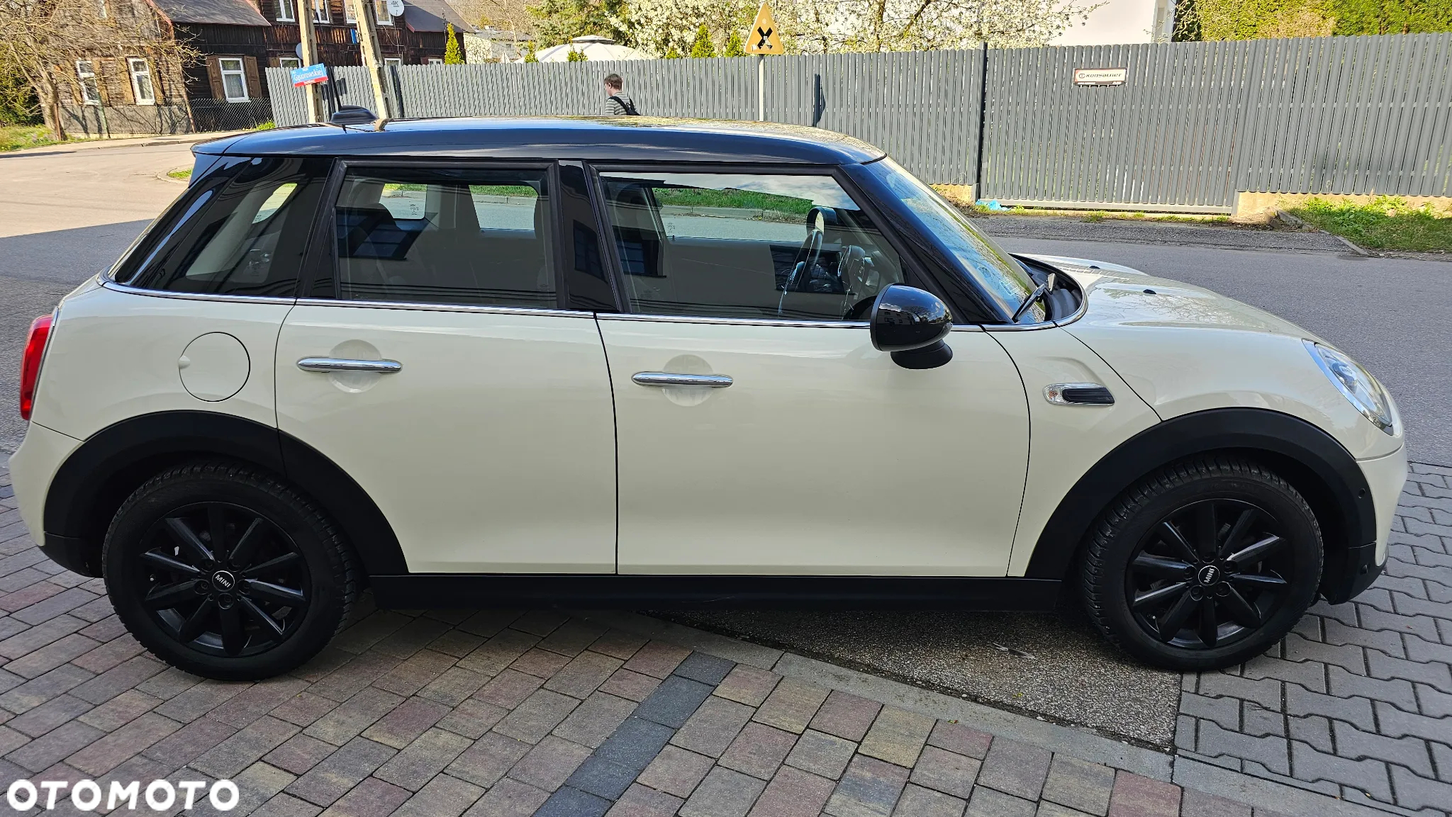 MINI Cooper Standard - 6