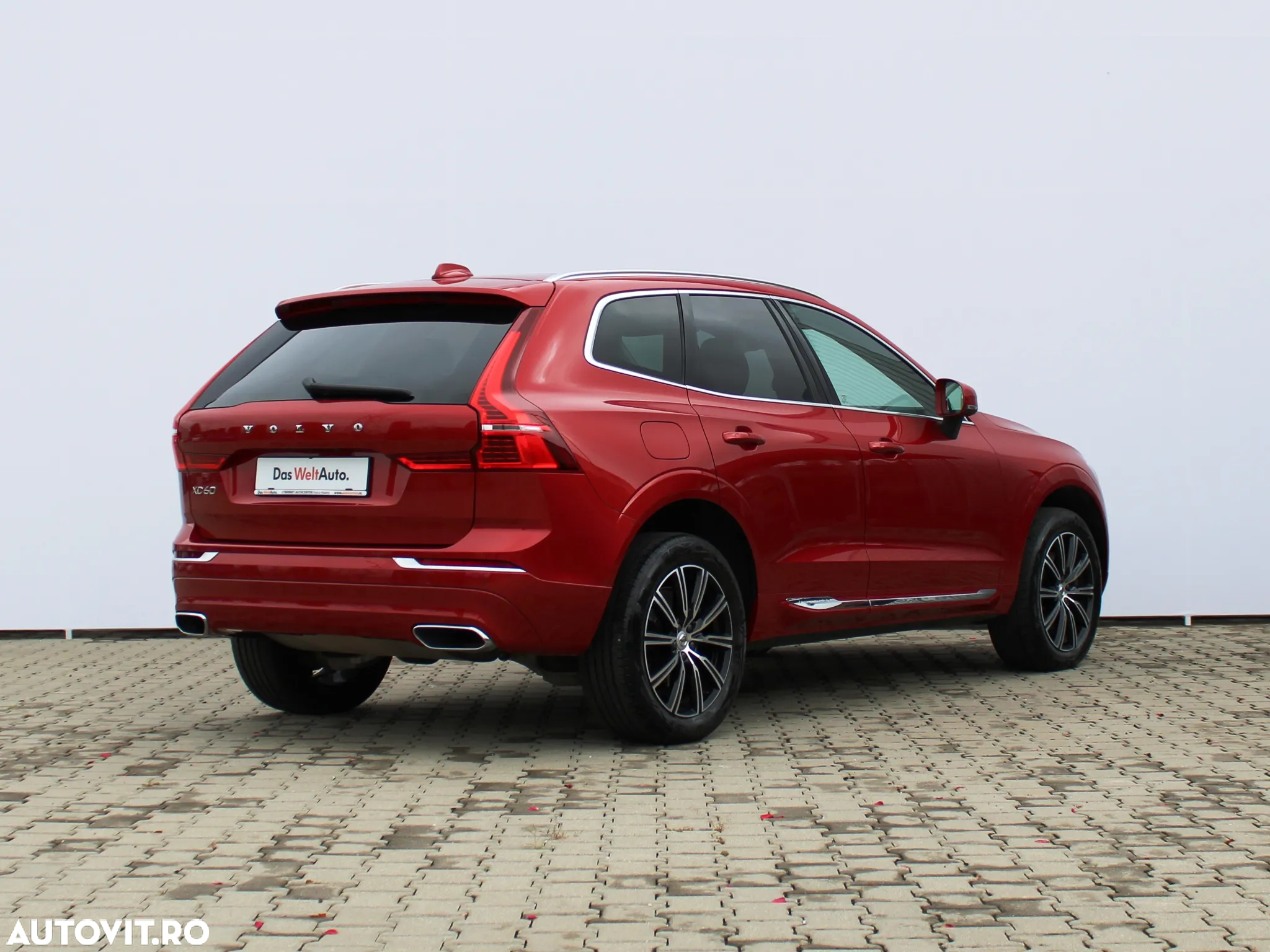 Volvo XC 60 T8 Twin Engine AWD Inscription - 5