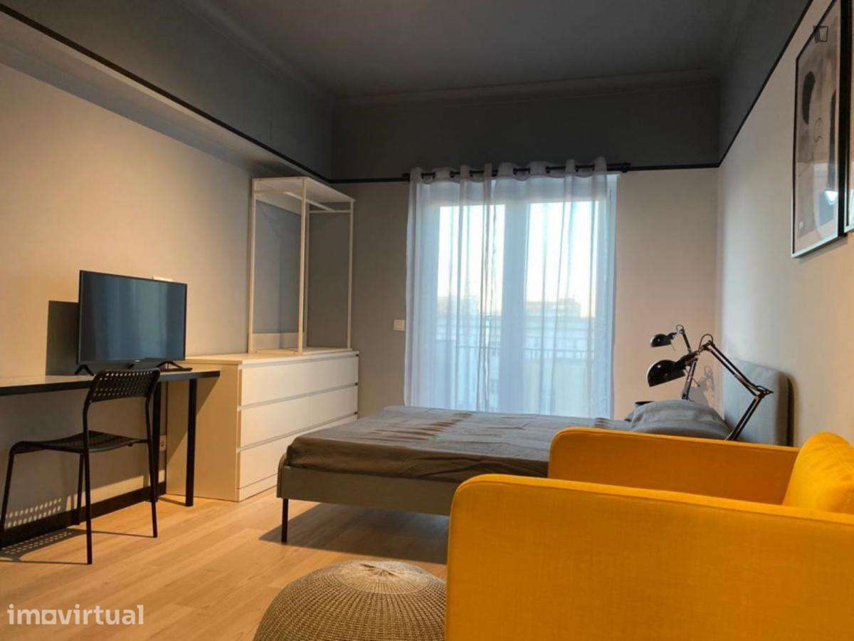 Quarto - localizado em Setubal - Grande imagem: 5/14