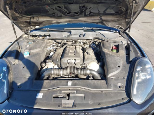 Porsche Cayenne - 11