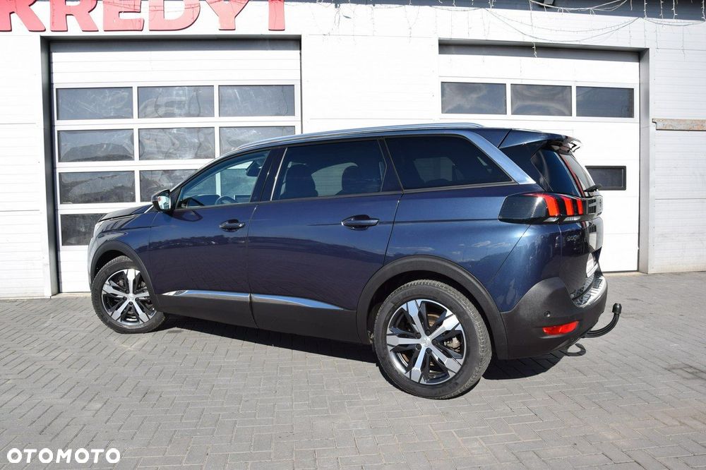 Peugeot 5008 - 10