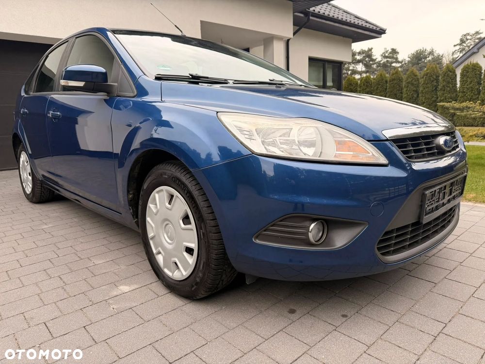 Ford Focus 1.6 16V Style+ - 1