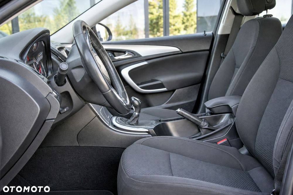 Opel Insignia 2.0 CDTI - 13