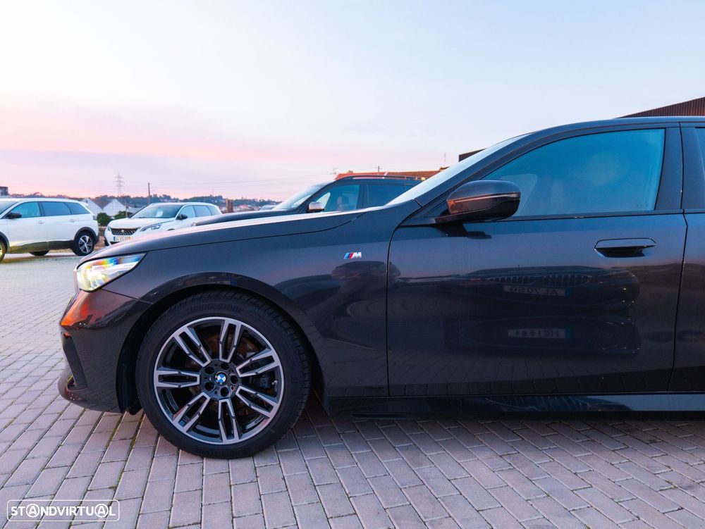 BMW 520 d Pack Desportivo M - 7