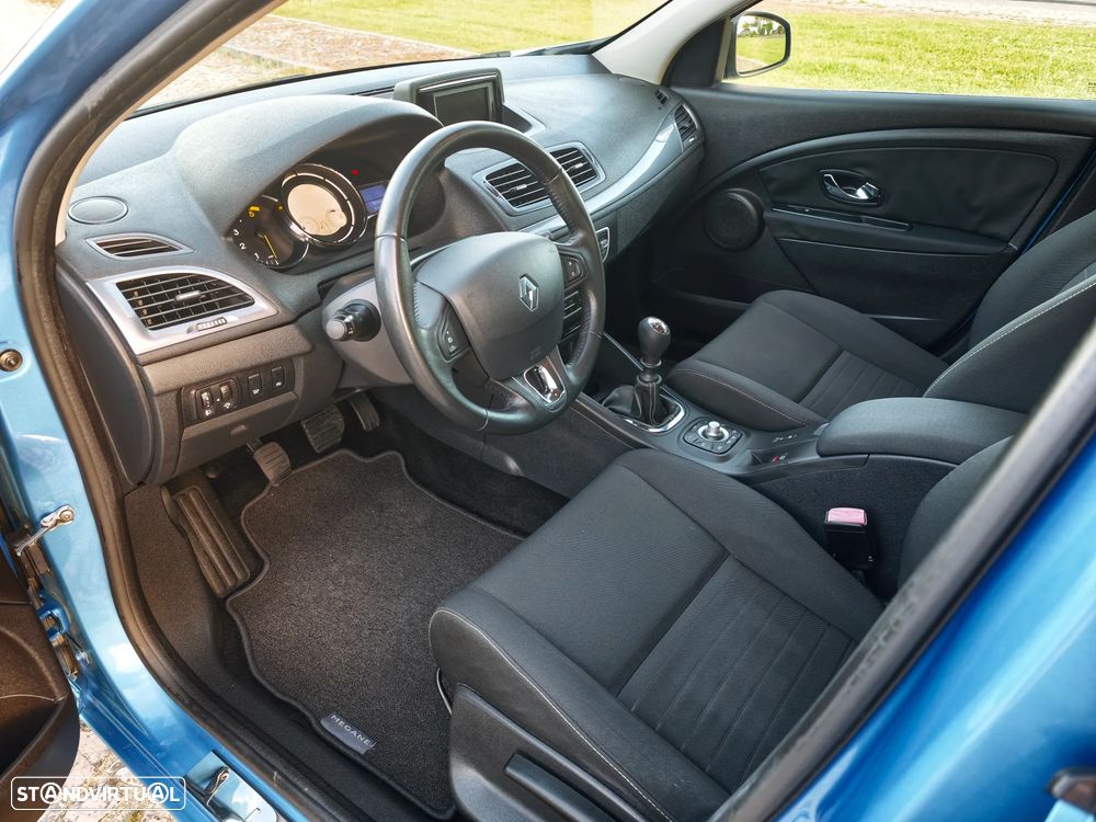 Renault Mégane - 5