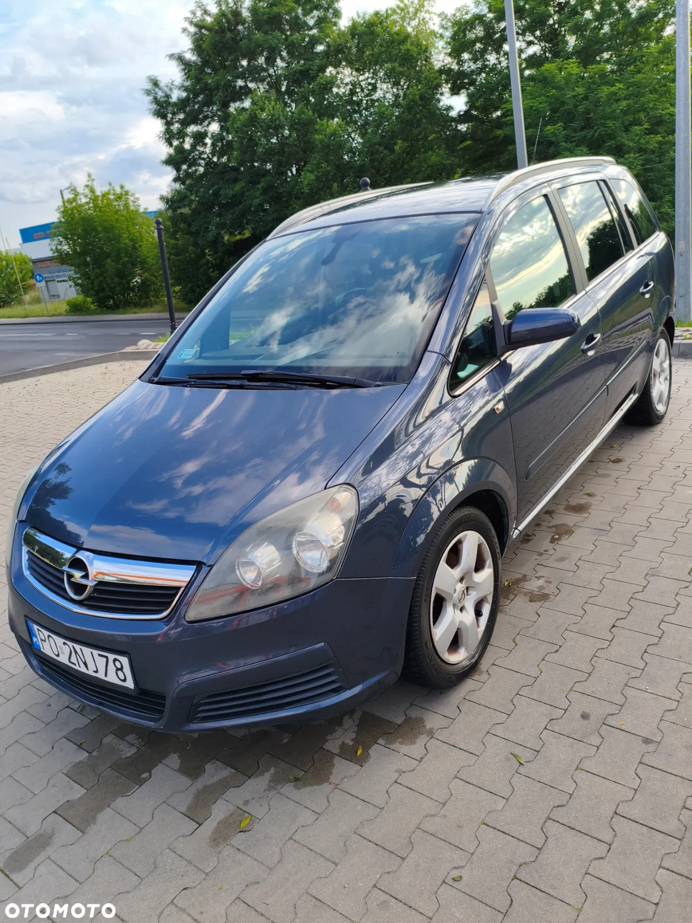 Opel Zafira 1.8 Enjoy - 4