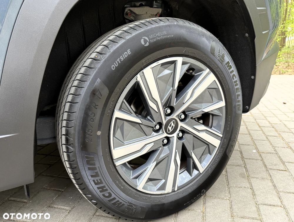 Hyundai Tucson 1.6 T-GDi HEV Executive 4WD - 37