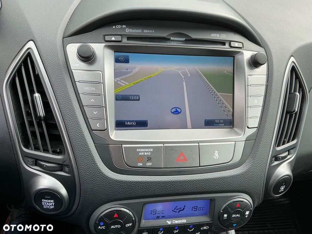 Hyundai ix35 1.6 2WD Fifa World Cup Edition - 3