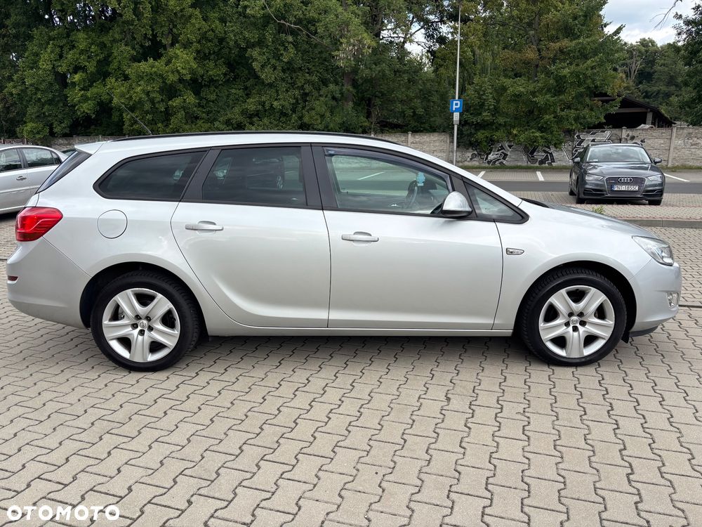 Opel Astra 1.4 Turbo - 8
