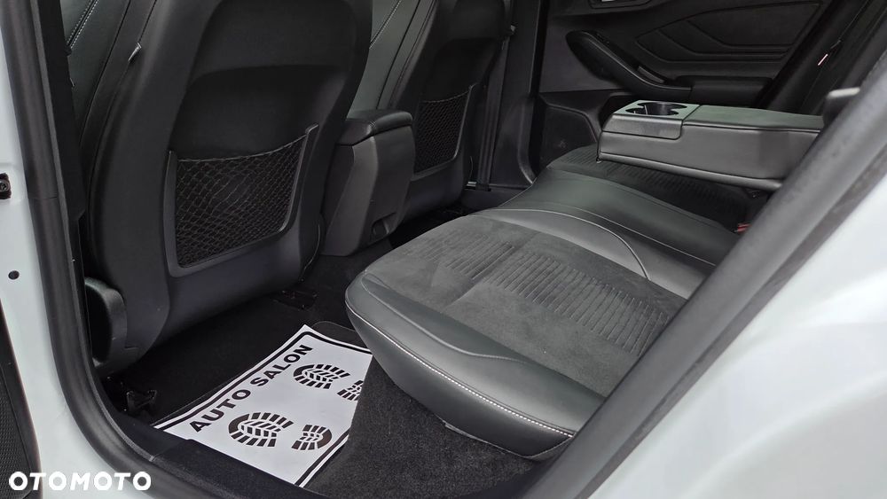 Ford Focus - 15
