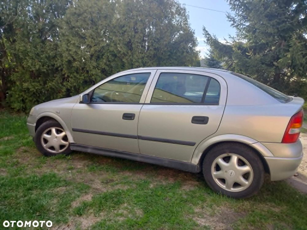 Opel Astra 1.6 GL / Start - 2