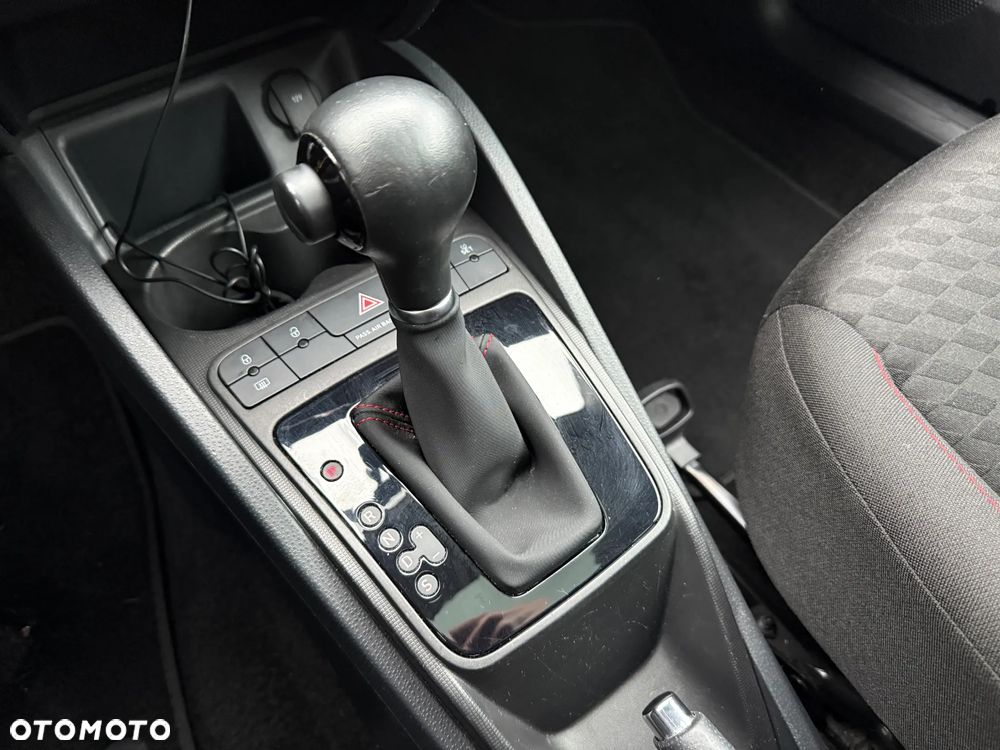 Seat Ibiza SC 1.4 TSI DSG FR - 18