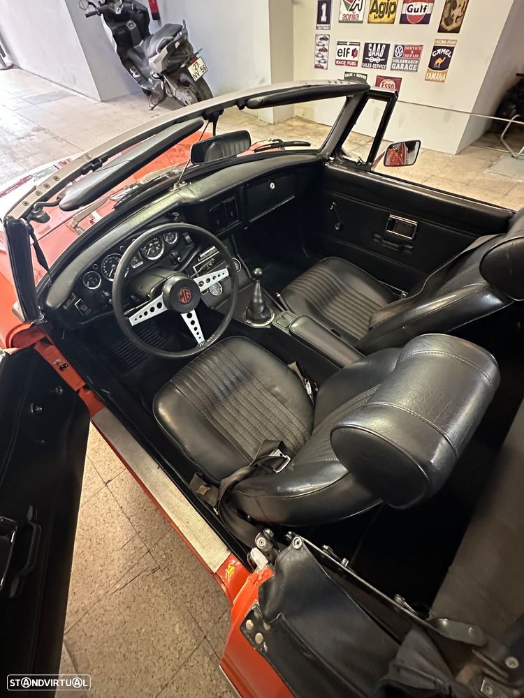 MG MGB - 20