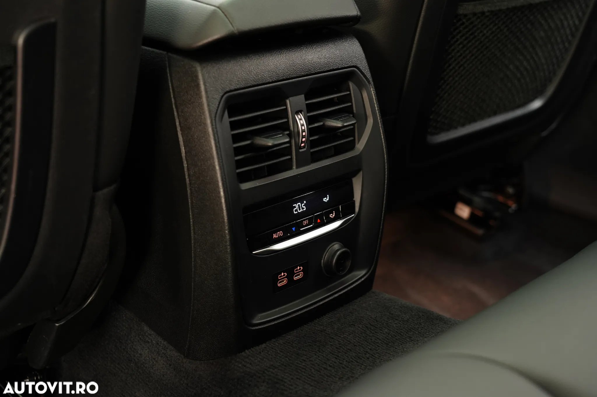 BMW Seria 3 330e Aut. M Sport - 37