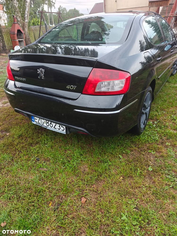 Peugeot 407 2.0 HDi Premium Navtech - 4