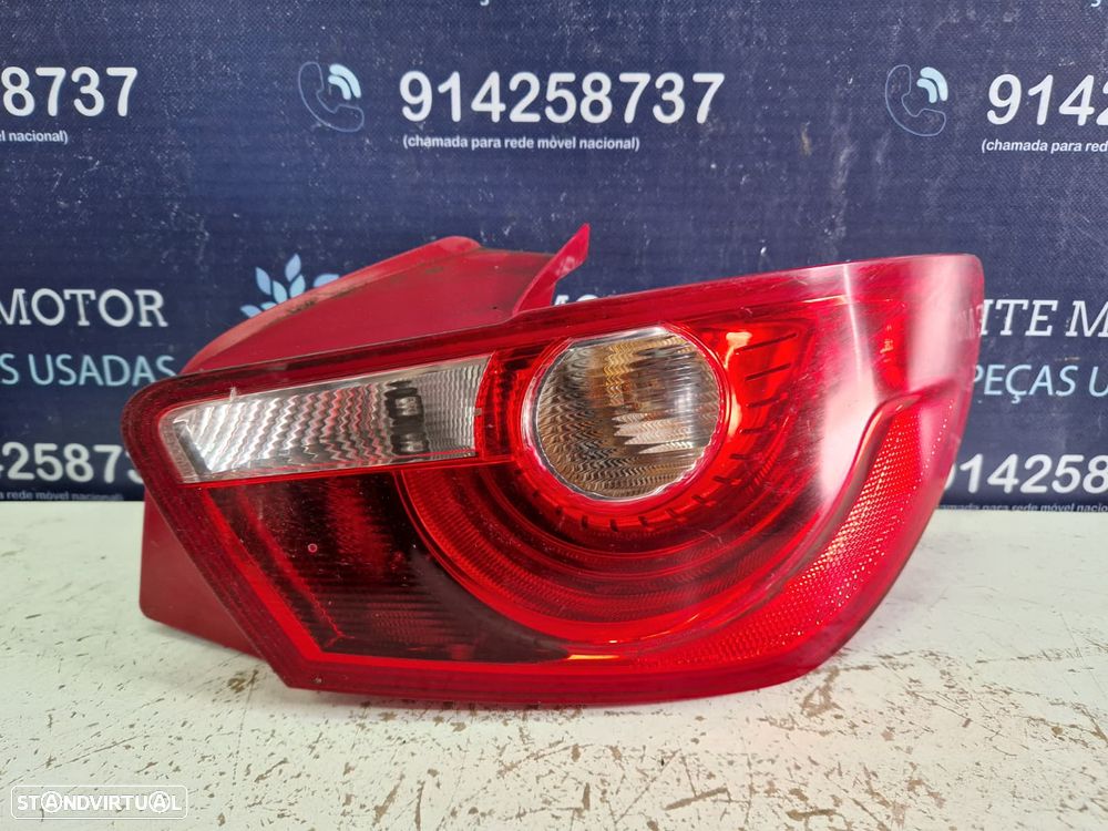 Farolins usados SEAT IBIZA 6J 5 PORTAS farolim direito