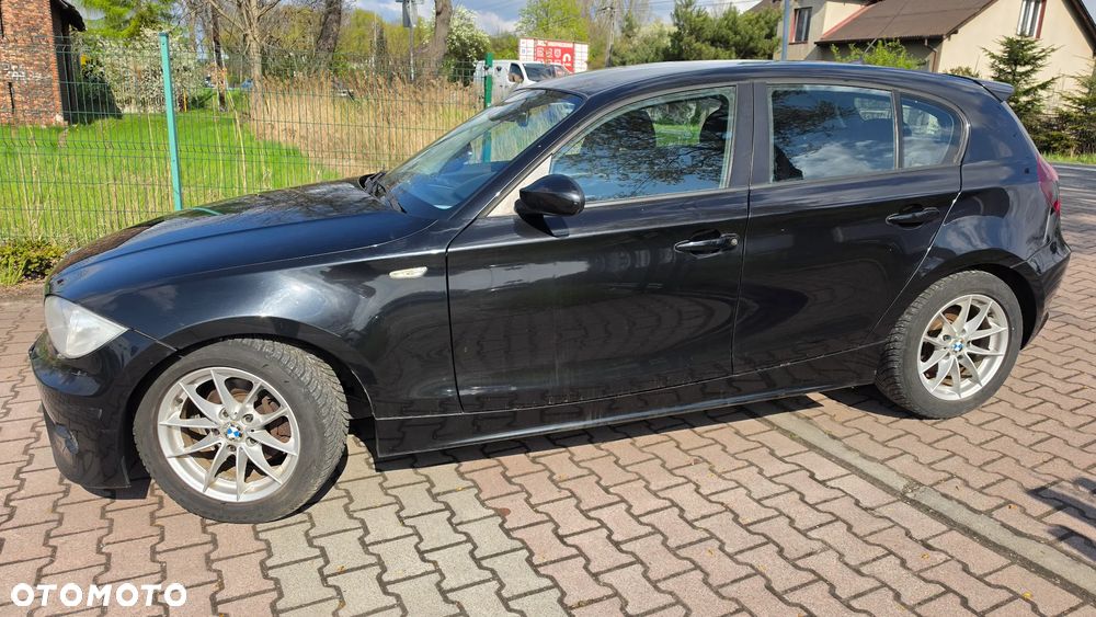 BMW Seria 1 - 22