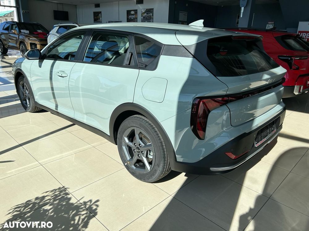 Kia K4 1.6 T-GDI 7DCT Urban - 3