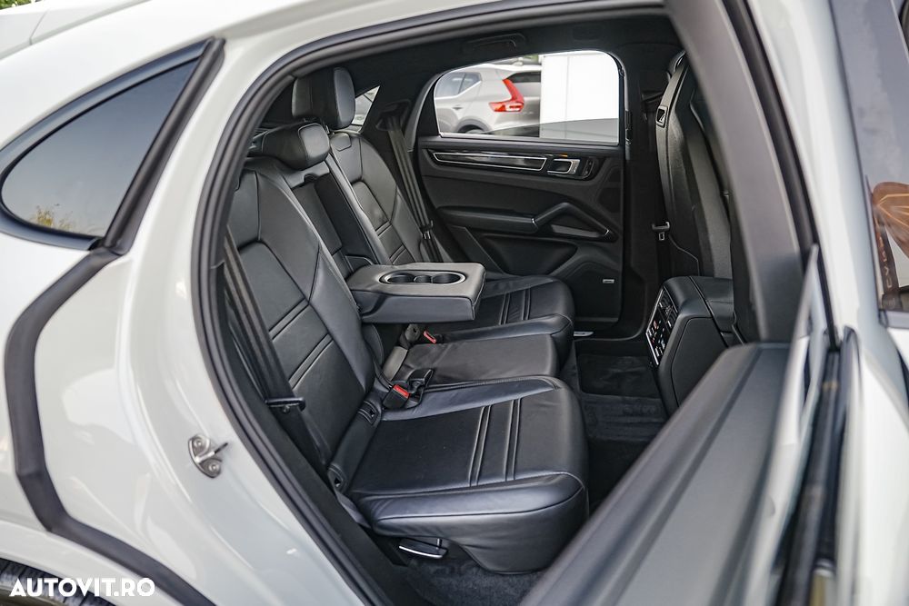 Porsche Cayenne Coupe Tiptronic S - 24