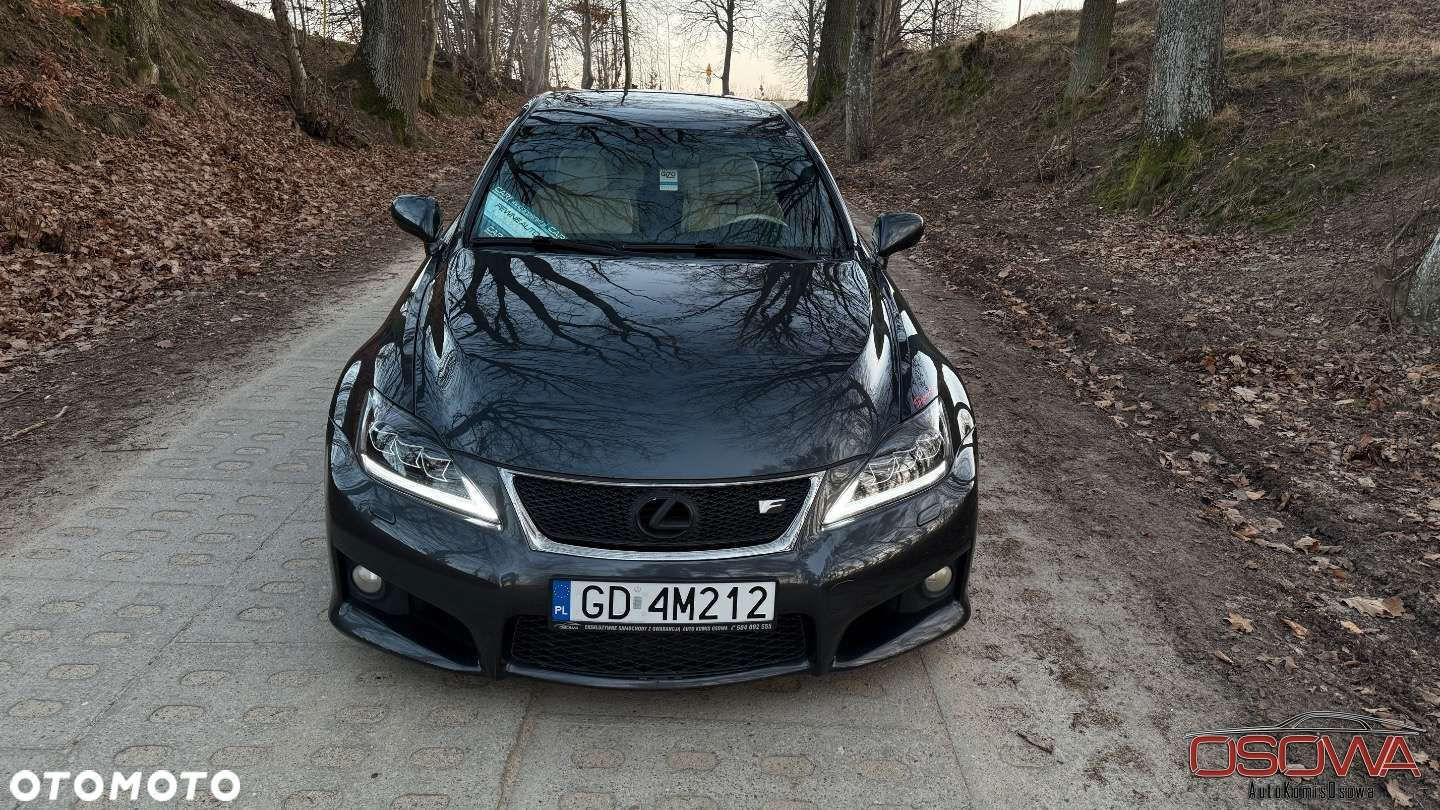 Lexus IS F - 12
