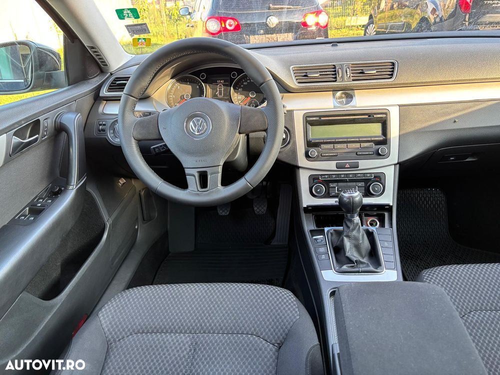 VOLKSWAGEN Passat 2011 — imagine 7