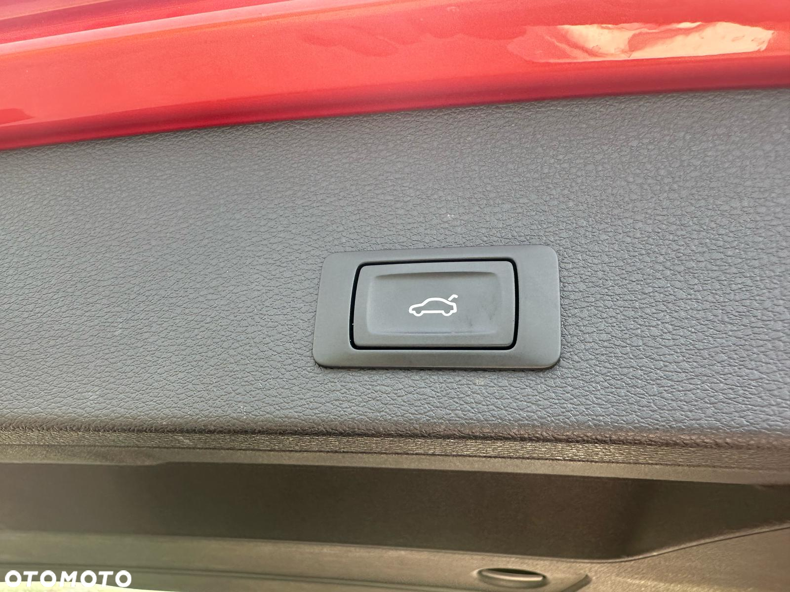 Audi Q2 1.6 TDI S tronic design - 22